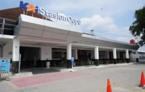 Stasiun Cepu melayani 281.706 penumpang dan naik 22,90%