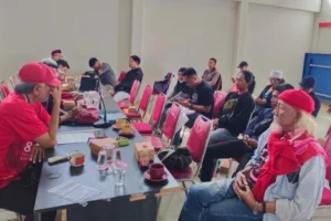 DPC PDIP Lamongan: Puluhan muralis siap hiasi dinding kantor