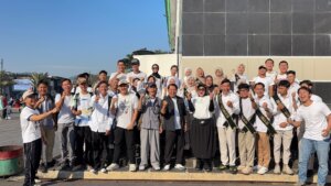 Ika Siti Rahmatika Gelar Aksi Bersih Bersama Duta Baca dan Forum OSIS, Wujudkan Kuningan Melesat yang Asri 7