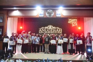 Bupati Dony Dorong ASN Sumedang Jadikan Prestasi sebagai Budaya Kerja Pelayanan Publik 10