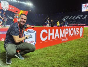 Osmar Loss dirumorkan akan menjadi pelatih baru Persib Bandung