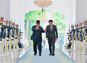 Prabowo dan PM Singapura Teken 26 Kesepakatan Dorong Investasi