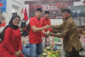 Wakil Bupati Lamongan Dirham Akbar Aksara tegas nilai Kudatuli untuk perkuat demokrasi