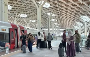 BPS Jawa Barat: 69.874 WNA Masuk Jabar Lewat Kereta Whoosh