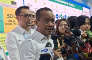 Menteri ESDM Bahlil memastikan harga B50 Rp6.800 per liter