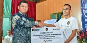 Bank Mandiri salurkan mesin tetas ke Koperasi Widuri Kendal