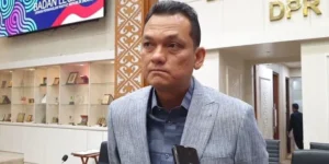 Wakil Ketua Badan Legislasi DPR RI Martin Manurung: RUU Perampasan Aset Tetap Di Prolegnas