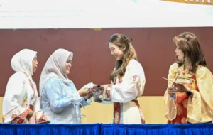 Al Azhar Indonesia kukuhkan delapan Duta Persahabatan