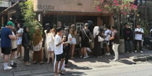 DPR: Serapan UMKM 51,64% rendah, Gen Z antre kuliner viral