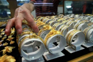 Harga emas diproyeksi Rp5,4 juta per gram pada 2030