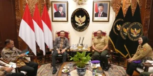 Menko Polkam Djamari Chaniago Dorong Sinergi dengan IARMI untuk Penguatan Menwa