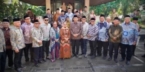 Menteri Koperasi dan UKM Ferry M. Baldan ziarah Makam Bung Hatta dan ajak dorong koperasi