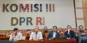 Komisi III DPR Tanggapi Kasus Korupsi Batu Bara dan Isu Mundur Jampidsus Febrie Adriansyah