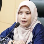 Anggota Ombudsman Syafrida R. Rasahan mendesak penegak hukum menindak tegas Taufik Hidayat