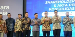 Pelindo memegang 74,47% saham pada holding logistik BUMN