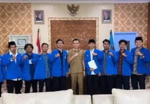 Wakil Bupati Lamongan Dirham Akbar Aksara Pastikan Pemkab Pasang 10 Ribu PJU di Pantura