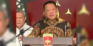Kasus Febrie, pejabat tinggi antikorupsi, harus ditangani sesuai prosedur hukum