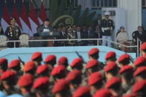 Prabowo Ingatkan Polri Jaga Kepercayaan Rakyat