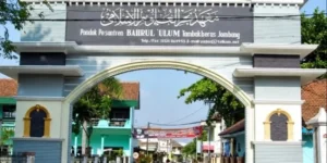 Ketua Umum YPPBU KH Abdurrozaq Sholeh: Pesantren Tambakberas Siap Gelar Muktamar NU ke-35