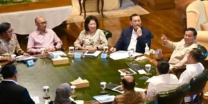 Presiden Prabowo Subianto Membahas Penyempurnaan GovTech Bersama DEN di Hambalang