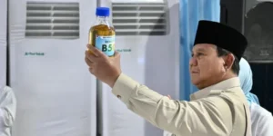 Menteri Pertahanan Prabowo Subianto sebut banyak pihak iri dan ingin Indonesia kolaps