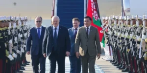 Presiden Belarus Alexander Lukashenko tiba di Jakarta, disambut Menhan Sjafrie Sjamsoeddin
