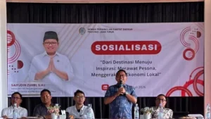 Anggota DPRD Jawa Timur Saifudin Zuhri meminta agar pariwisata Kota Batu tidak mengorbankan alam