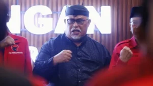 Saleh Ismail Mukadar, Politisi Senior PDI Perjuangan, Usulkan Kembali ke UUD 1945