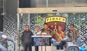 DR Diduga Membantu Jampidsus Febrie Adriansyah Mencuci Uang