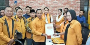 Wihaji mendaftar sebagai bakal calon ketua umum Ormas MKGR didukung 34 DPD