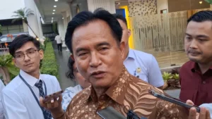 Yusril: Masyarakat jangan buru-buru nilai Kejaksaan Agung