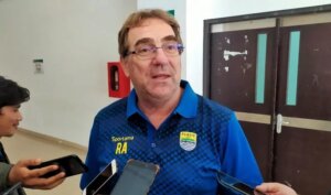 Sanksi FIFA Kepada Persib Bandung Dicabut, Robert Rene Alberts Buka Suara