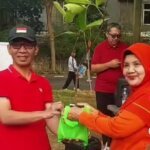 Rayakan Hari Kemerdekaan, BPDAS Cimanuk Citanduy Bagikan Bibit Gratis di Kota Bandung