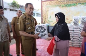 ‎2.227 KPM di Cimahi Dapat Bantuan Rastrada 30 Kilogram ‎