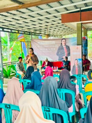 Tuti Turimayanti Dorong Perbaikan Infrastruktur dan Pembukaan Lapangan Kerja di Cikalong Wetan 2 Tuti Turimayanti Dorong Perbaikan Infrastruktur dan Pembukaan Lapangan Kerja di Cikalong Wetan 2