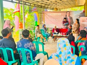 Tuti Turimayanti Dorong Perbaikan Infrastruktur dan Pembukaan Lapangan Kerja di Cikalong Wetan 9