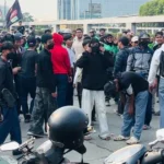 Polisi Hadang Puluhan Anak STM Menuju Gedung DPR
