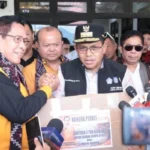 Gebu Minang dan Hanura Kirim Bantuan untuk Korban Gempa NTT dengan Oesman Sapta dan Marwan Paris
