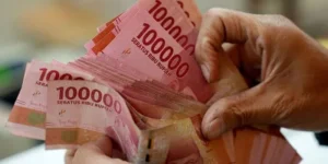 Rupiah melemah ke Rp17.738 per Dolar AS imbas sanksi Iran