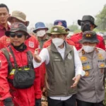 Karhutla di Riau: Menteri Kehutanan Raja Antoni Serukan Kolaborasi untuk Atasi Dampak Sosial