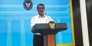 Kebutuhan Pangan Pengungsi NTT Terpenuhi, Andi Amran Sulaiman Pastikan Stok Beras 39 Ribu Ton