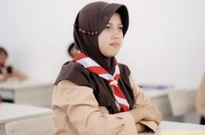 Zaahira Ramadhani berprestasi di SRMP 5 Solok.