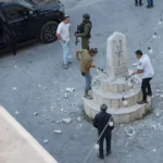 Zvi Yedidia Sukkot merusak monumen Madama di Tepi Barat