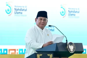 Presiden Prabowo Mengenalkan Jas Hijau di Muktamar NU