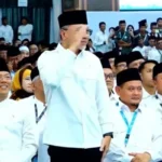 Prabowo Sampaikan Ucapan Selamat Ulang Tahun untuk Menko Pangan Zulkifli Hasan di Muktamar NU