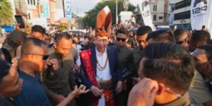 Safari politik Jokowi dinilai merusak budaya lokal oleh peneliti Buni Yani