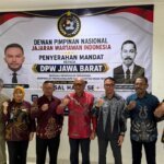 Perkuat Struktur Organisasi, DPN Jajaran Wartawan Indonesia Resmi Serahkan Mandat Kepada Faisal Haris